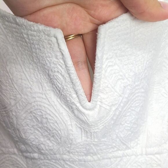 Nanette Lepore Mini White Textured Dress Size 8 - Picture 5 of 9